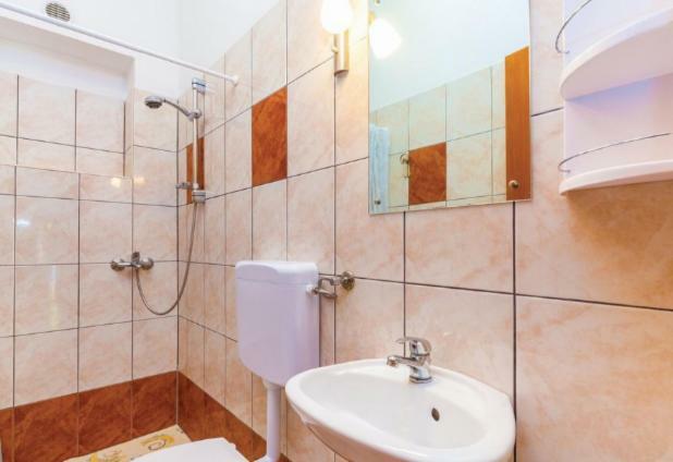 Ana Apartment *